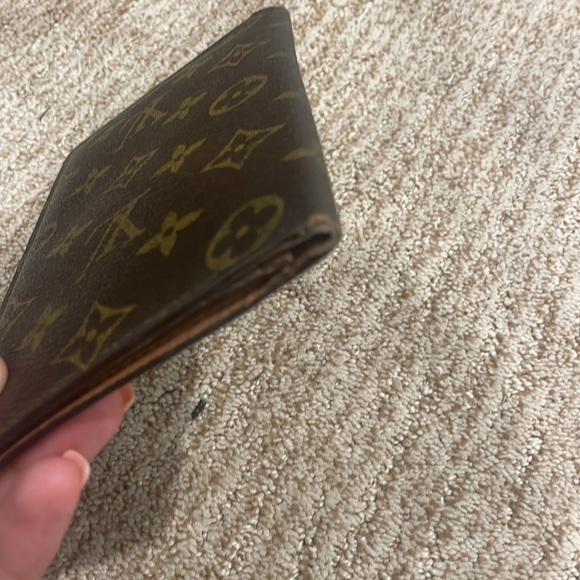 Vintage Authentic Louis Vuitton Wallet/Checkbook Organizer - Picture 7 of 9